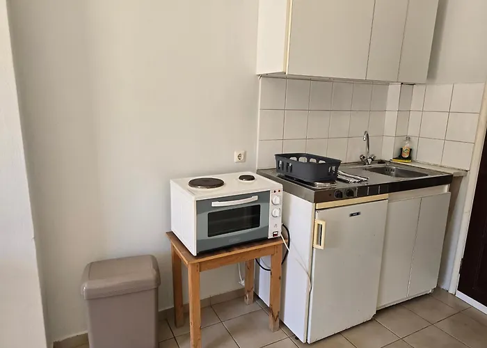 Amarandos Tsoukaládhes