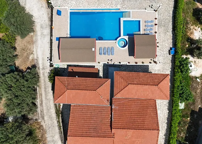 Amarandos Hotel de apartamente 3*