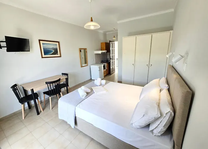 Amarandos Tsoukaládhes